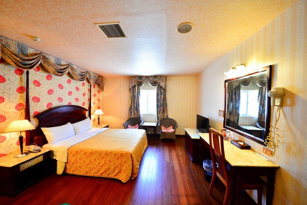 Paiwei Motel Tainan Dış mekan fotoğraf
